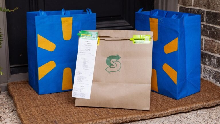 Walmart will now deliver Subway sandwiches to your door in under 30 minutes