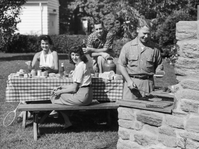 33 vintage photos show how Americans used to spend their summers