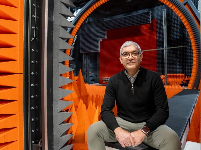 Amazon's satellite internet chief addresses Blue Origin explosion: Read the memo