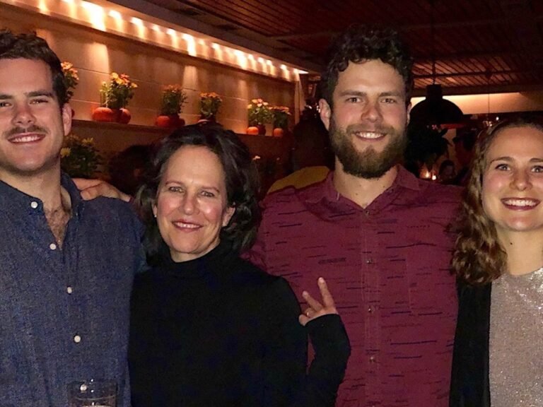 I started my company when I had stage 4 lung cancer. Now, my 3 adult kids are involved, and we made $21m last year.