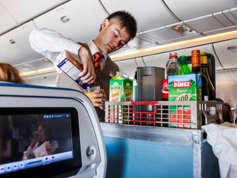 Stop getting drunk on your flight — or risk landing on the UK's rowdy passenger database