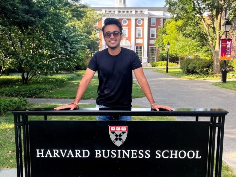 I graduated from Harvard with no full-time job, a ticking visa clock, and a Big Tech dream. Here's how I found my way to Google.