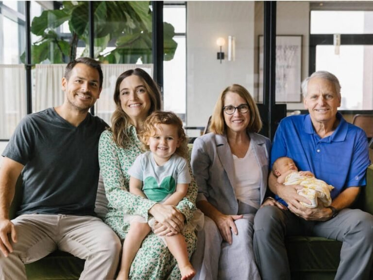 I'm raising children and caring for my dad with Alzheimer's. They all need me at once.