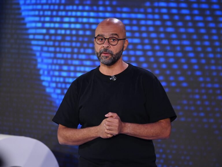 Ex-Google executive Mo Gawdat offers advice for job seekers in the age of AI