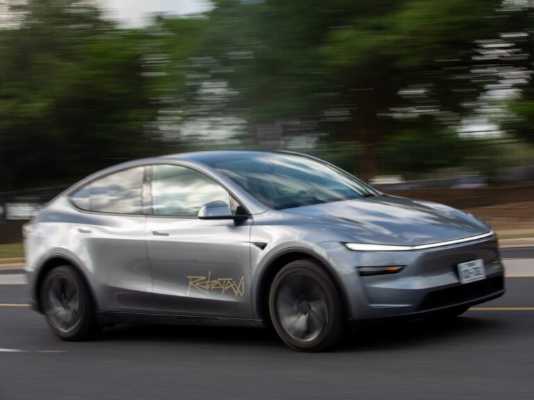 Tesla expands service area of unsupervised robotaxis in Austin