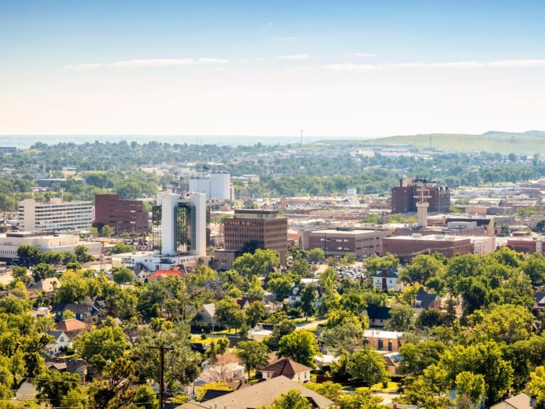 States where a bachelor's degree pays off the most and least, ranked