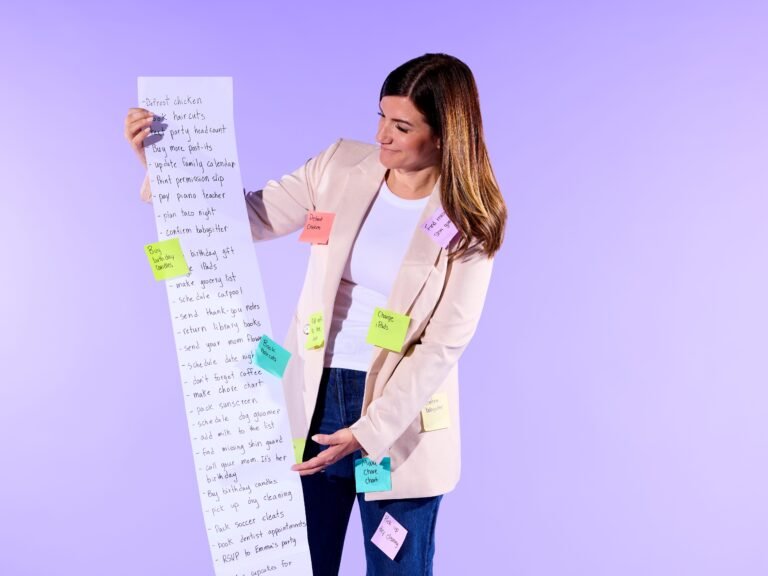This Ford exec used Claude to build her family a 'chief of staff' to help keep up with daily to-do's