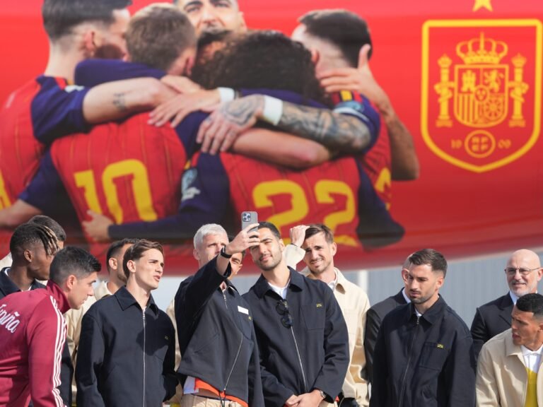 These are the unique routes airlines added for North America's World Cup