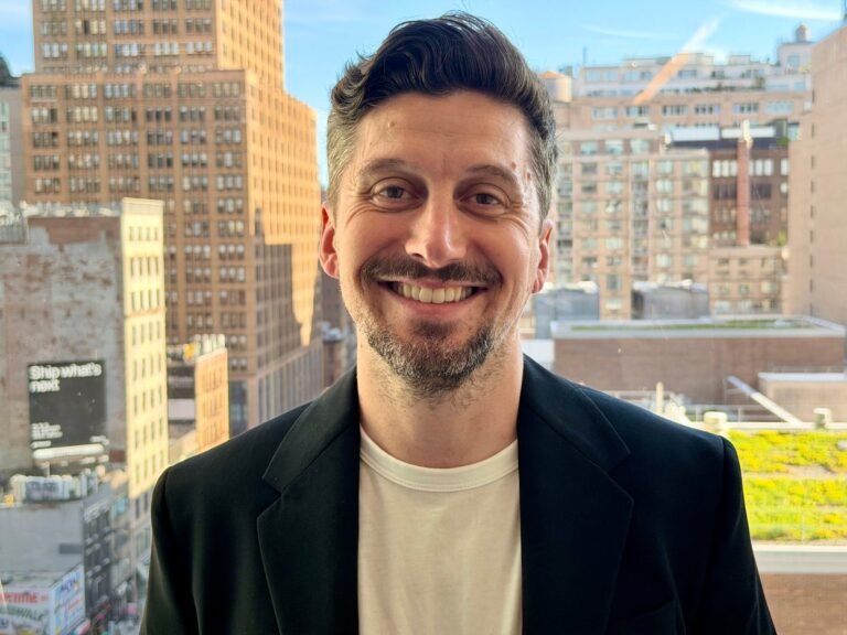 This 'anti-bot' startup wants to pay you to interact with brands. Read the pitch deck it used to raise $18.5 million.