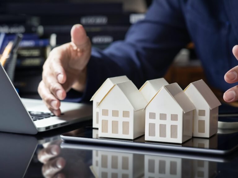 Real estate investors using rentals for cash flow are switching to more passive strategies to make money while they sleep