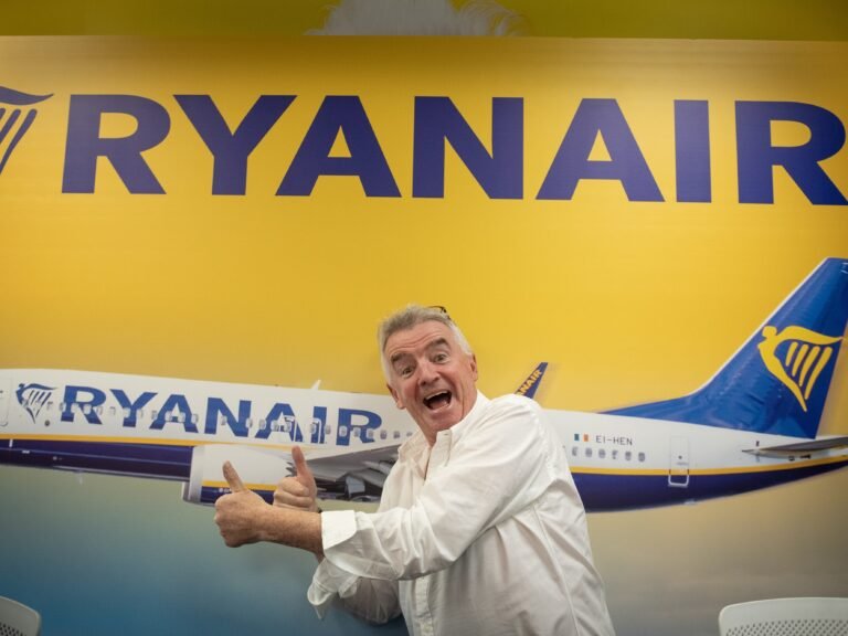 Aviation's most outspoken CEO is in line for a $175 million payday