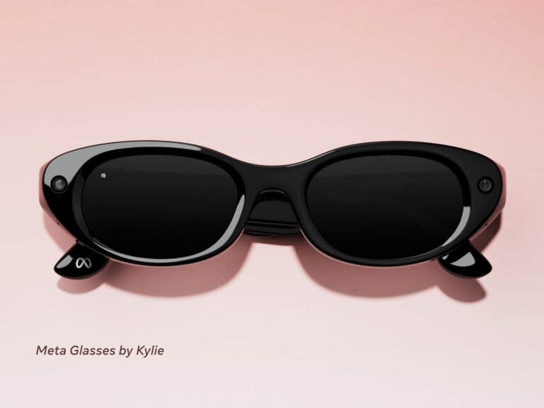 Mark Zuckerberg says Meta's new AI glasses must balance fashion with function for people to wear them