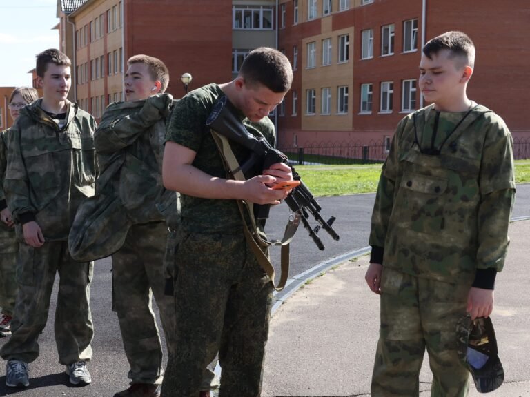 Russian high schools now require 17 hours of basic military training classes for 6th to 11th grade