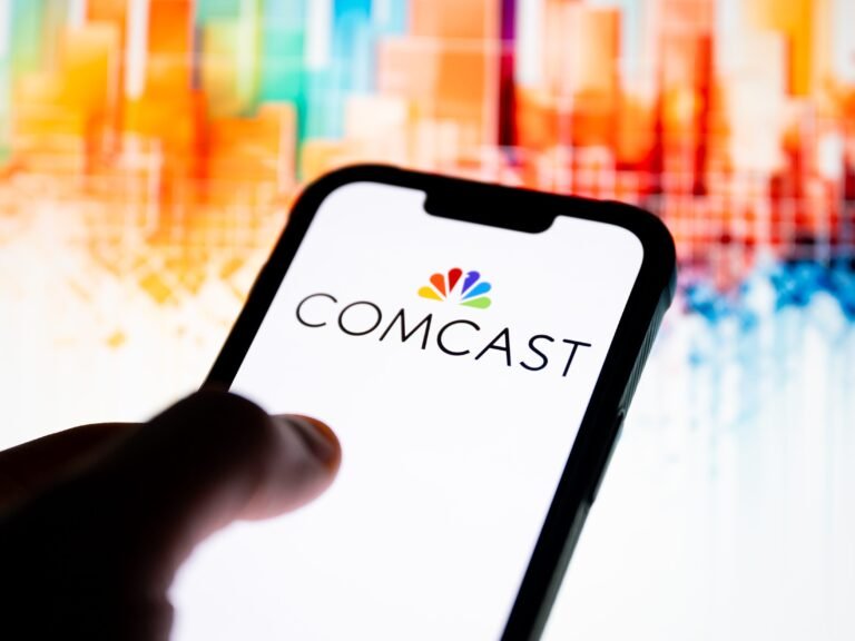 Comcast is cutting NBCUniversal loose. Netflix, Apple, and Amazon might want to look.