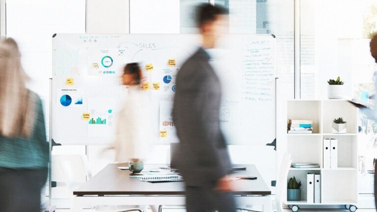 11 ways to make your time feel less rushed during a busy week