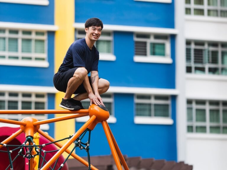 These seniors practice parkour to stay mobile and reduce their risk of falling