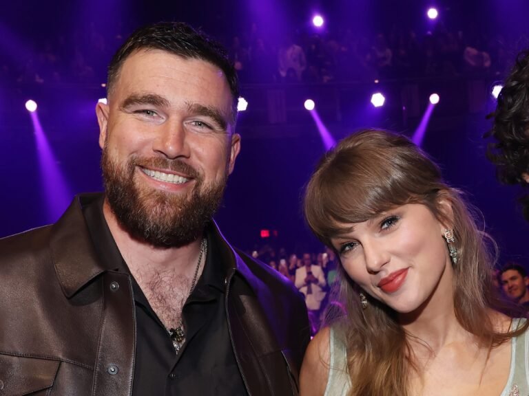 America's largest labor movement congratulates Taylor Swift and Travis Kelce: 'It's better in a union'