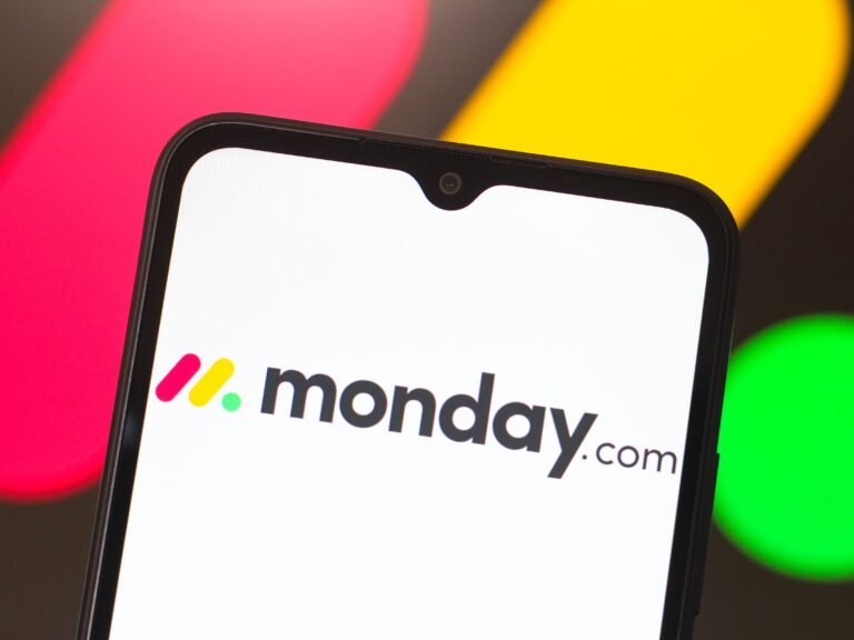 Monday.com plans 20% layoffs citing an 'AI-driven growth strategy.' Read the co-CEO's note.