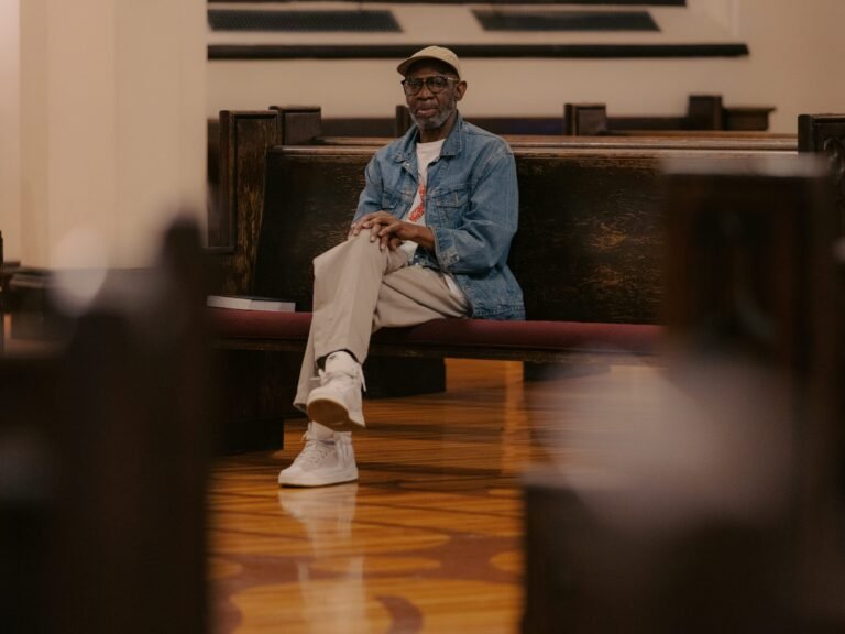 This 'have-not' New Yorker eats at a soup kitchen to afford life in the city. Here's why he'll never move away.