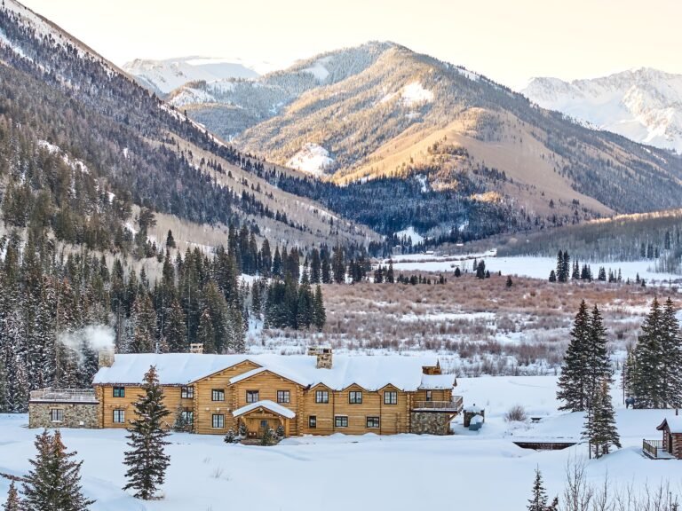 A billionaire wanted $125 million for his Aspen compound. He got $33.5 million.