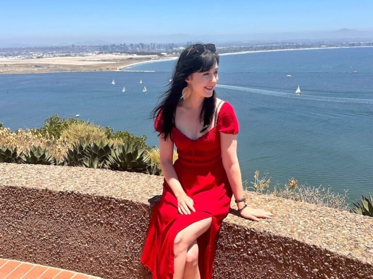 I booked a 5-week trip to visit my long-distance boyfriend. We broke up a month before, but I went anyway.