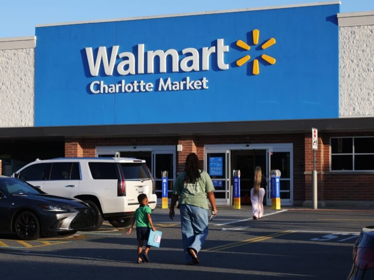 Walmart's copycat strategy: Restaurant delivery is its latest use of heft to break into established markets