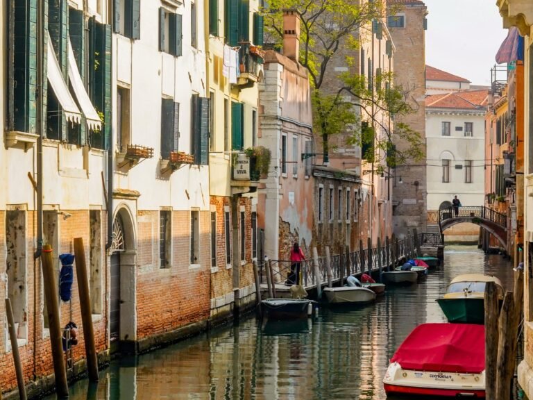 I took a 6-day trip to Italy after dreaming of going my whole life. 6 surprises have stayed with me for years.