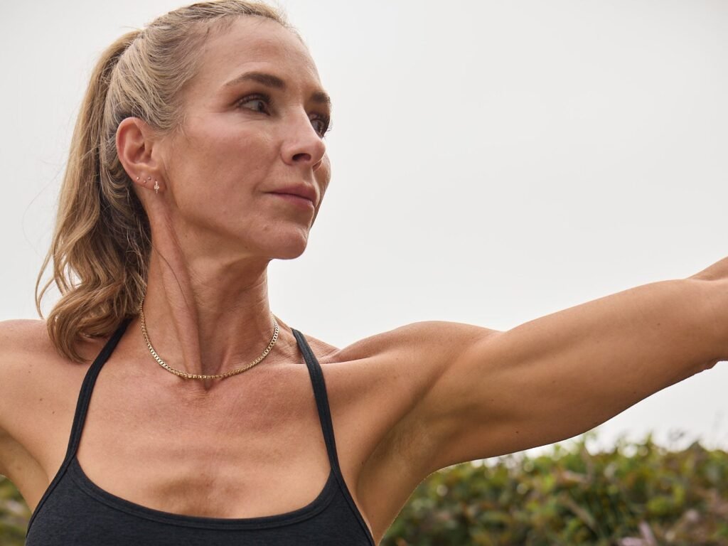 A doctor shares her muscle-building routine for longevity, from quick weightlifting workouts to daily protein