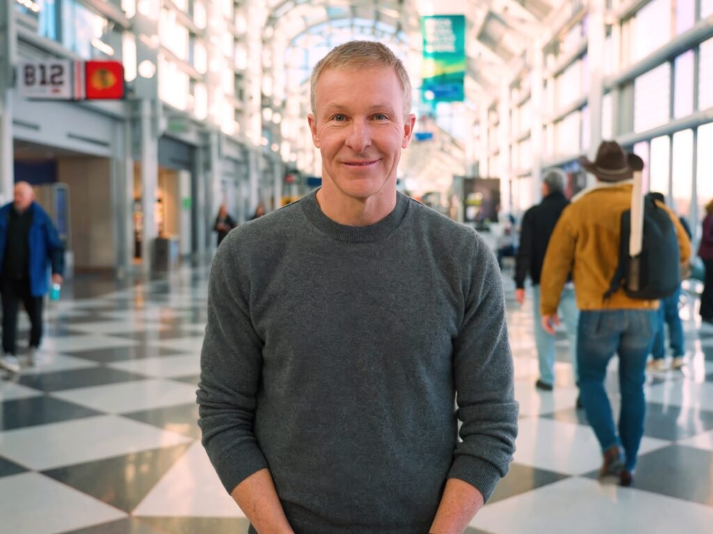 I’m the CEO of United Airlines and the least stressed person you've ever met. Here's my daily routine.