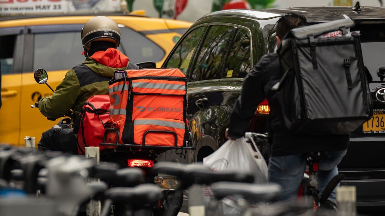 264,000 DoorDash drivers are getting money in a massive $131.5 million settlement. Here’s what happened