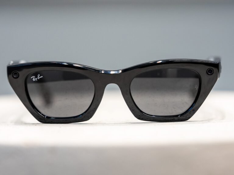 Norway proposes temporary ban on Meta glasses in public spaces