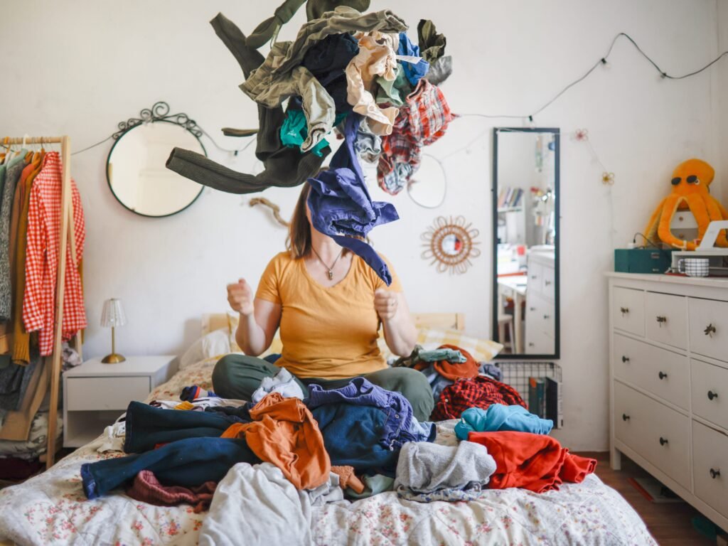 I'm a professional declutterer and don't declutter my entire house at once. I get rid of 5 things a day instead.