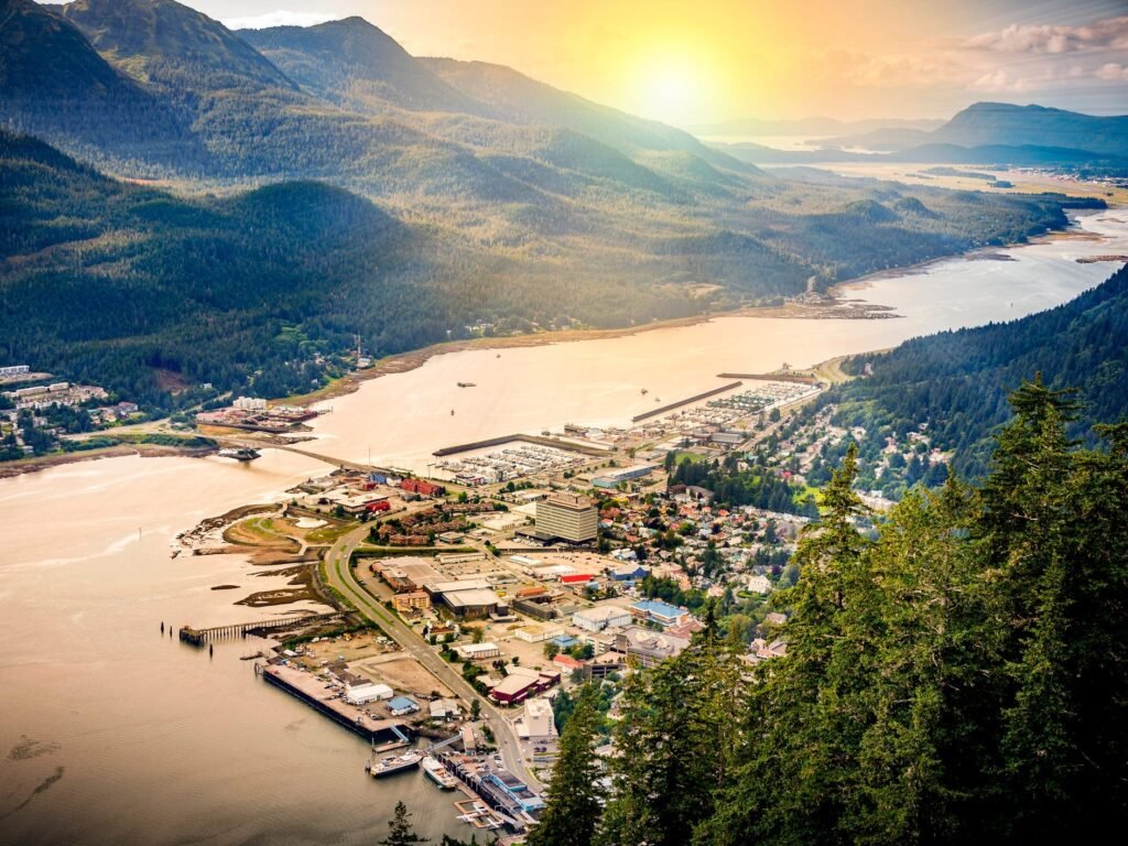 The 10 safest cities in the US — and the 10 least safe