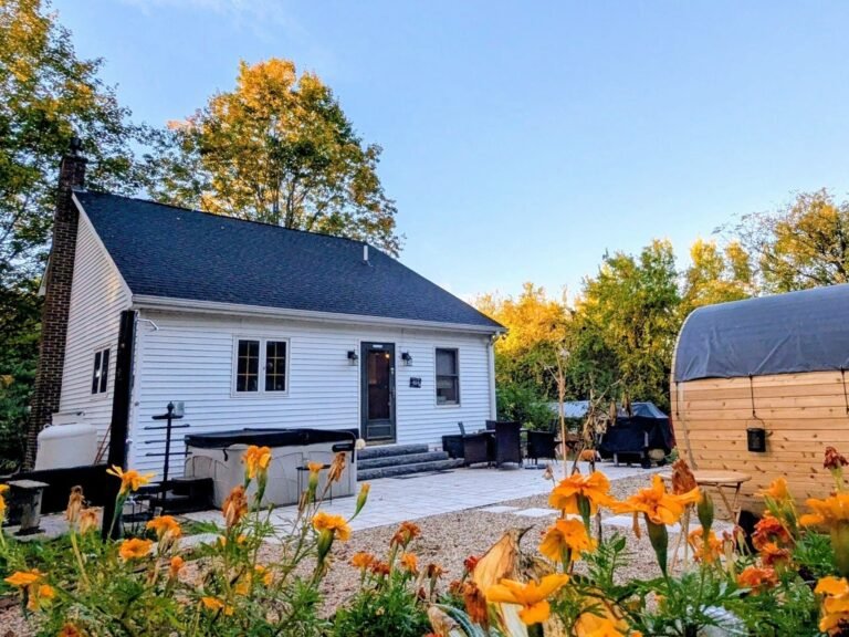 I'm an Airbnb Superhost. I agree with the new rules; guests shouldn't have to feel like cleaners.