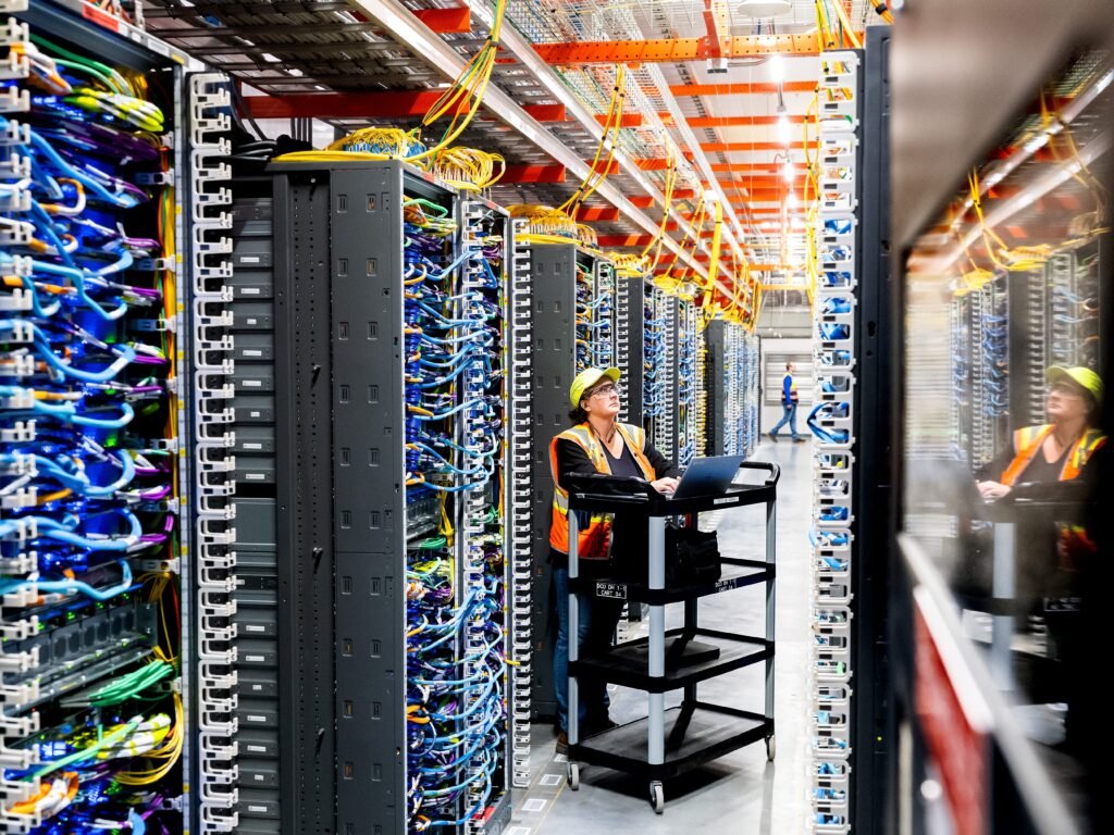 The states with the fewest and most data centers, ranked