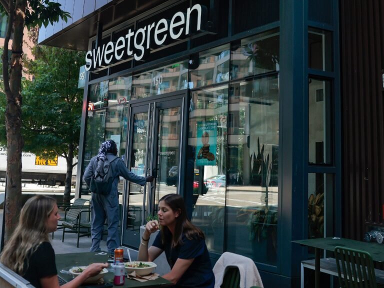 Sweetgreen is going to pay its top store managers more than $200K a year