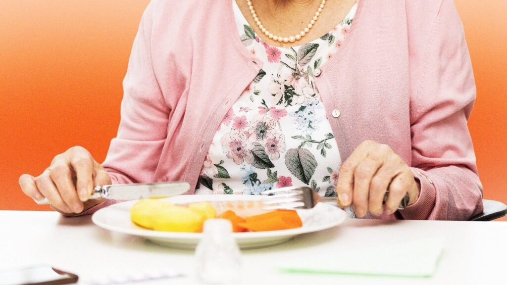 Memory loss is not always the first sign of dementia. Doctors say to watch for these 8 eating changes