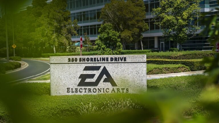 Electronic Arts lays off 400 in latest blow to beleaguered gaming industry