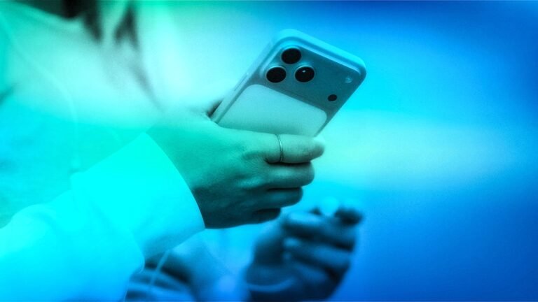 Apple’s Siri AI just got even more powerful in the iPhone’s latest iOS 27.2 update. You can download it today